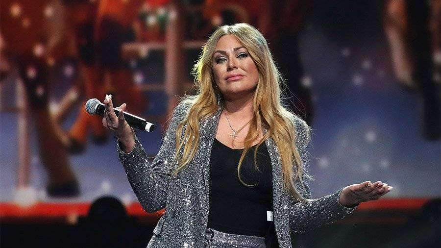 Певица юлия началова фото Стали известны подробности проведенной Юлии Началовой операции Новости общества 