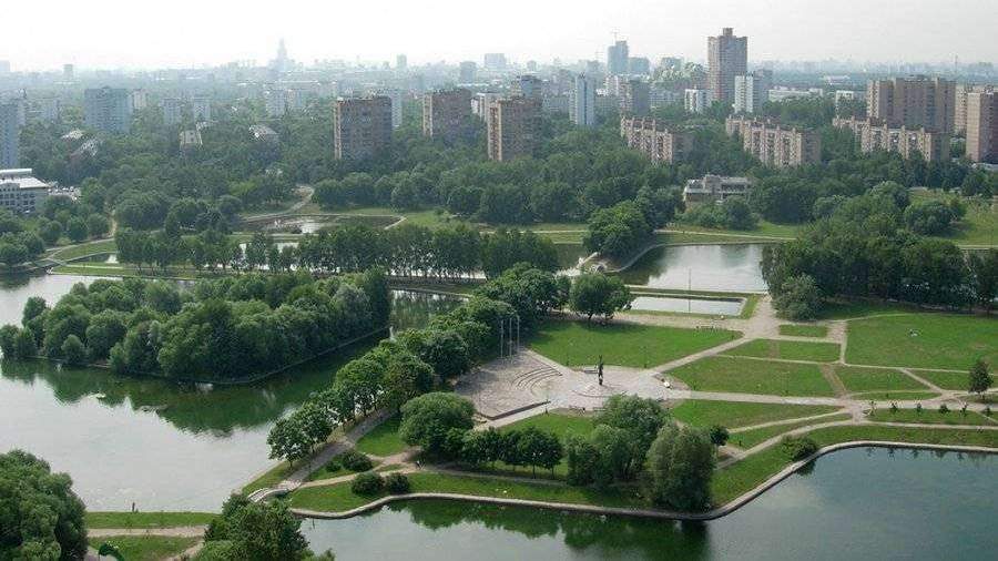 Фото парк дружбы в москве