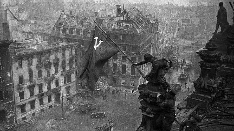 amerikanskiy-istorik-napomnil-o-roli-sssr-v-razgrome-nacistov amerikanskiy-istorik-napomnil-o-roli-sssr-v-razgrome-nacistov
