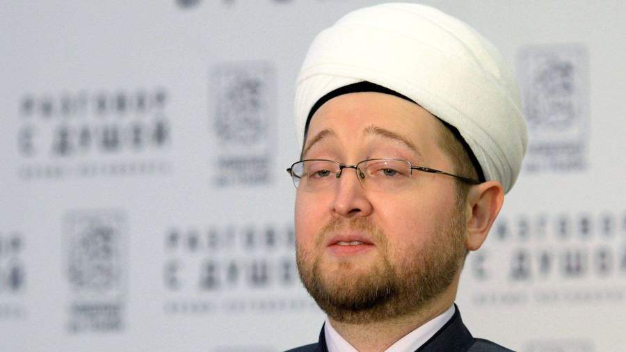 Муфтий Москвы призвал узаконить многоженство 