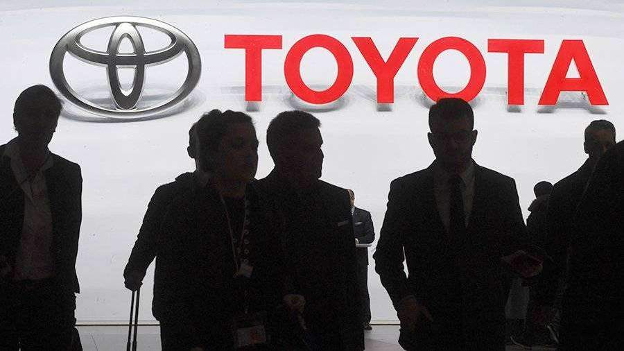 Кто владелец toyota