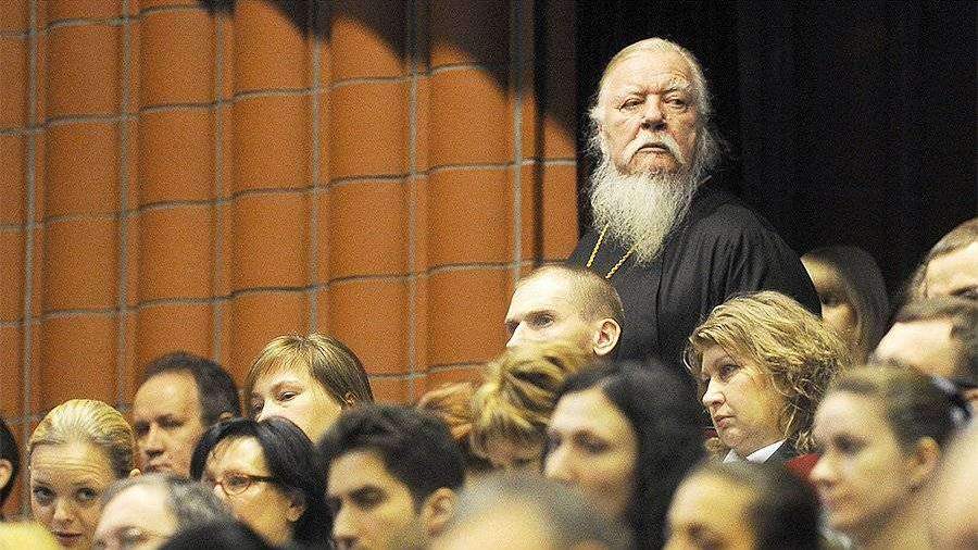 Протоиерей Смирнов назвал российских мужчин национальной трагедией 