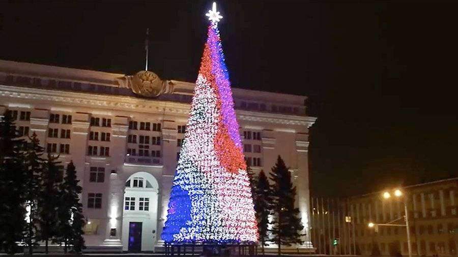 В Новогодней Гирлянде 28 В Новогодней Гирлянде 28
