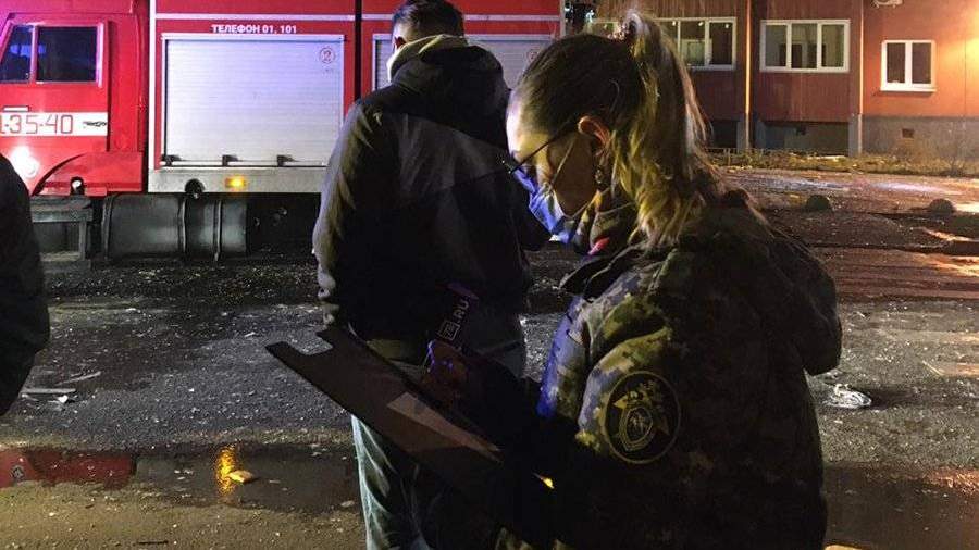 Взрыв во Всеволожске. Всеволожск микрорайон Южный пожар. Следственно-Оперативная группа при пожаре. Взрыв дома во Всеволожске.