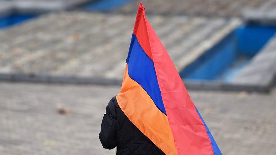 Экс-посол Армении в России назначен замминистра обороны республики