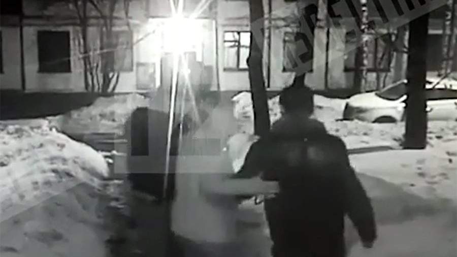 мужчина в москве зарезал 19 летнюю девушку