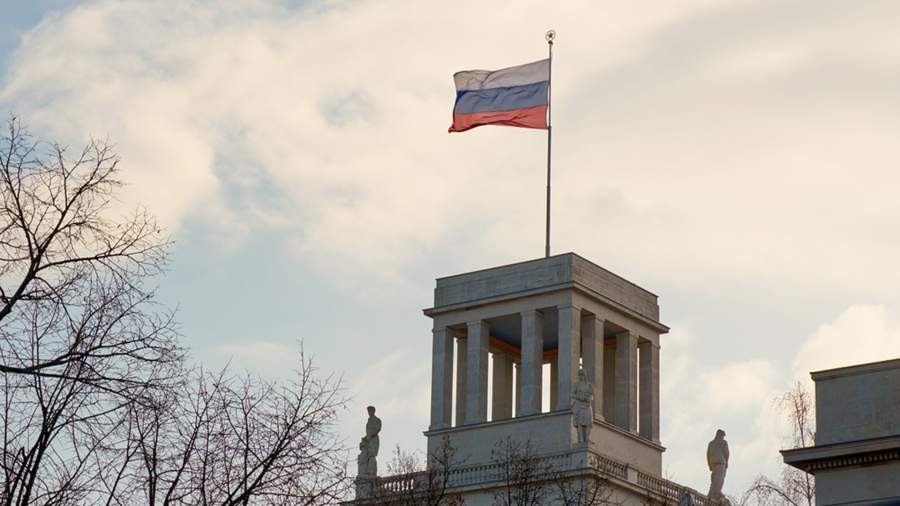 Посольство россии в берлине фото