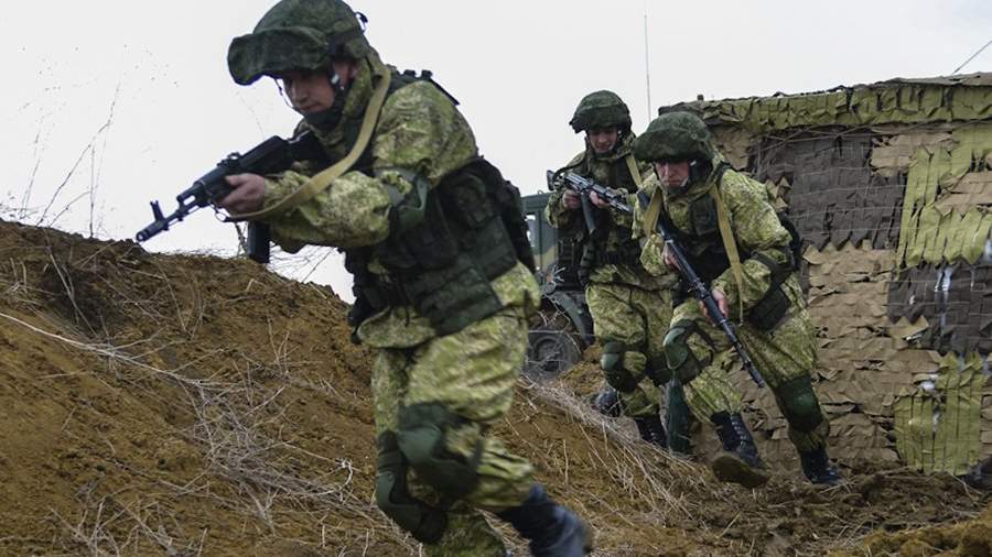 Шойгу сообщил о создании нового полка ВДВ в Крыму ...