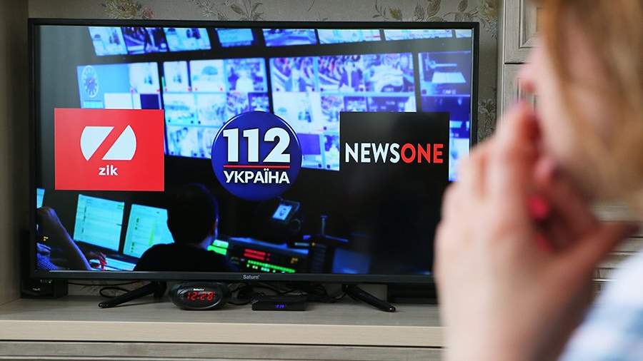 На Украине назвали абсурдом «войну» Зеленского с YouTube-каналами