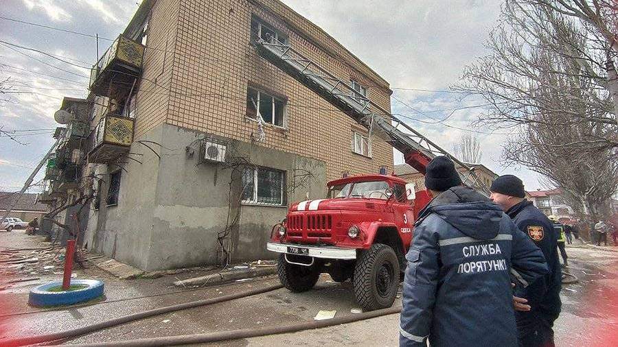 Взрыв газа в многоквартирном доме фото