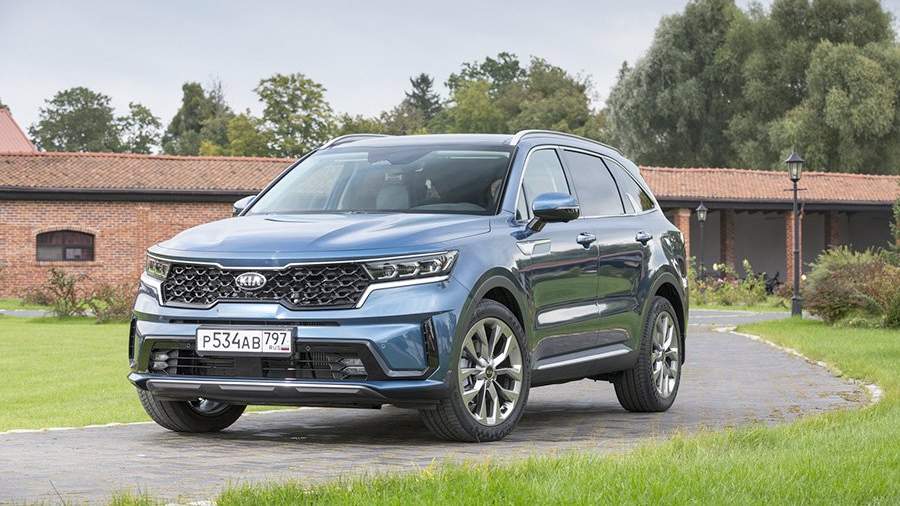 Kia Sorento GT is the best value seven seater SUV on the market with a kit list