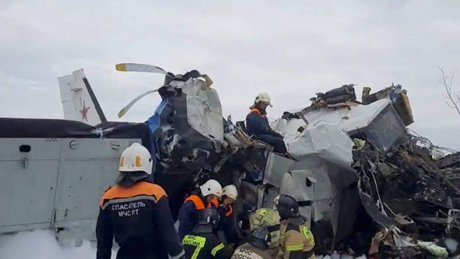 Файл:An-26 plane crash near Zaporizhia (3).jpg - Вікіпедія