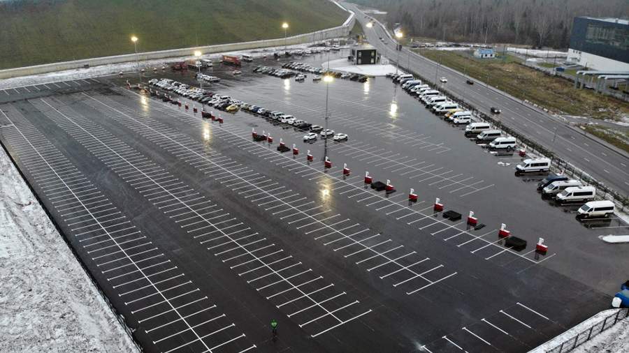 In Moscow, 56 thousand cars were sent to special parking lots in 2021