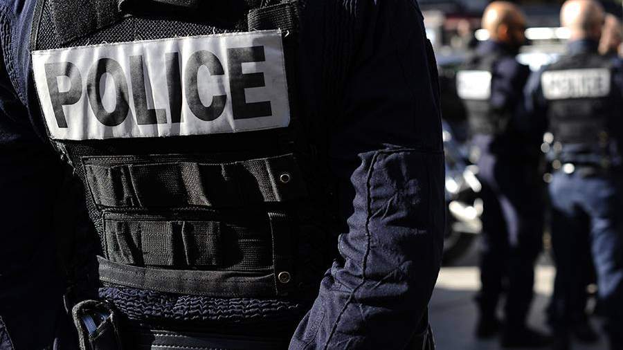 In France, a woman tried to ram several cars