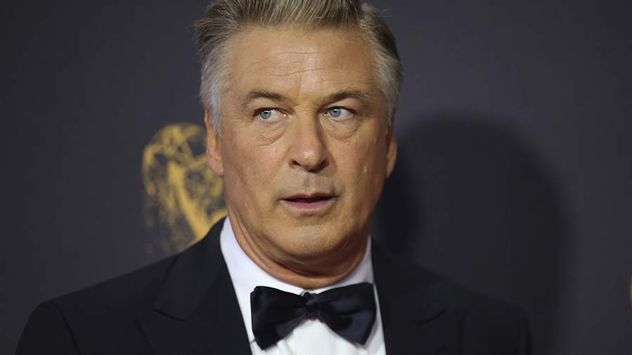 US court issues warrant to investigate Alec Baldwin’s phone