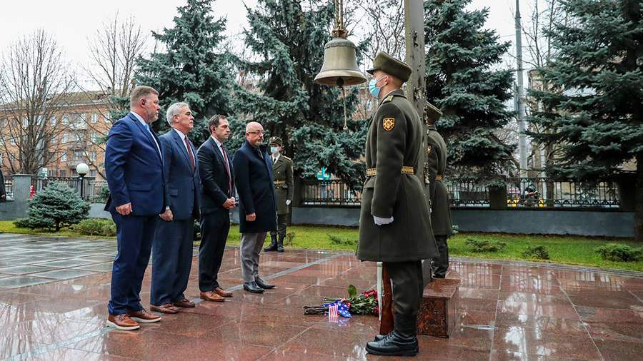 Une délégation américaine s’est rendue à Kiev pour discuter de la situation à la frontière avec la Fédération de Russie