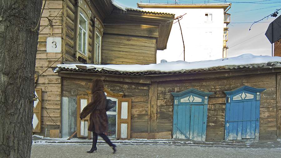 Over three years, 10 million square meters will be resettled in Russia.  m of emergency housing