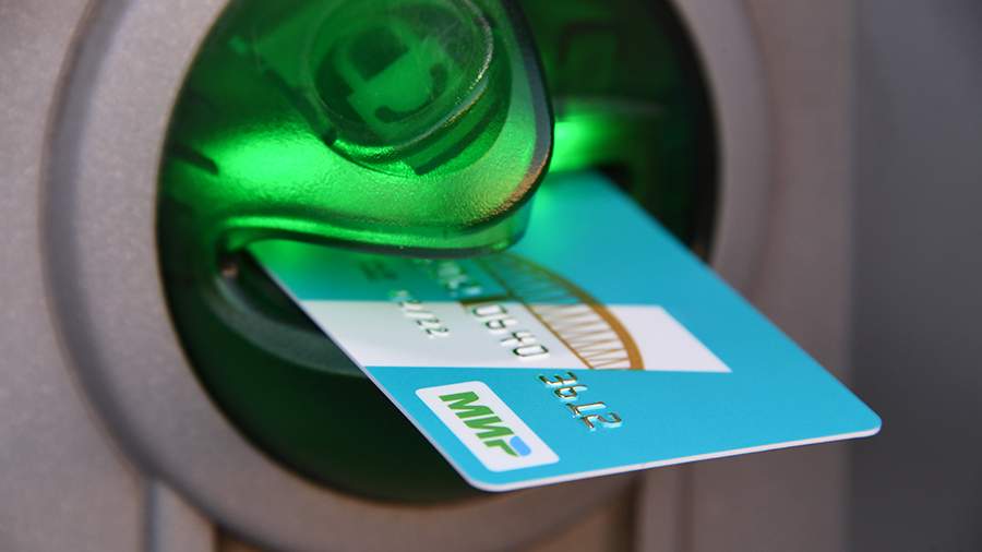 The lawyer spoke about the danger of an expired bank card
