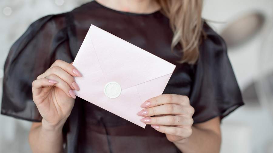The survey showed the wishes of Russians about gifts for the New Year