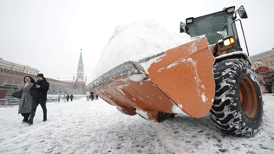 More than 1 million cubic meters have been utilized in Moscow since the beginning of winter.  m of snow
