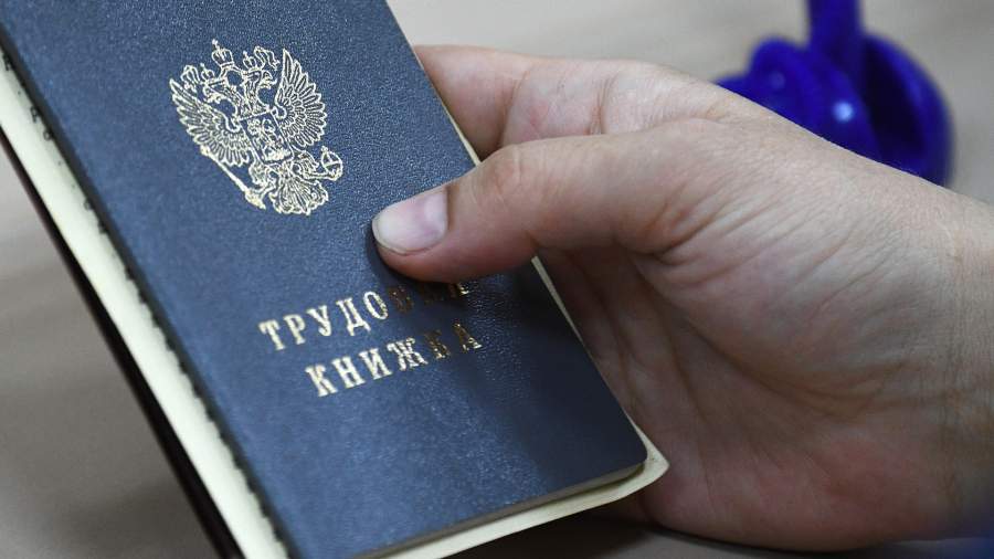 Traffic police officer fired for illegal hunting near Kaluga