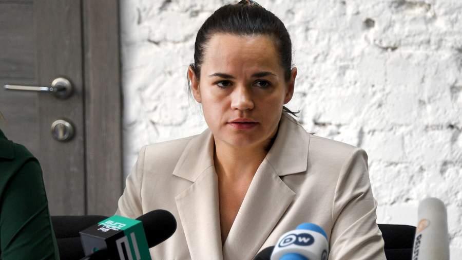 Tikhanovskaya complained about weak support from the West