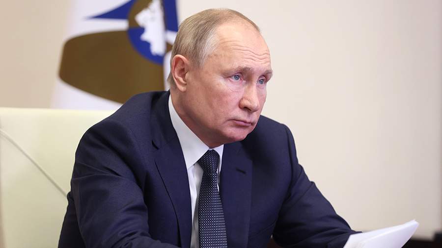Putin spoke about part-time work as a private driver in the 1990s