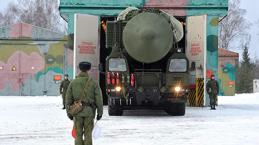 West warned against recurrence of Cuban missile crisis