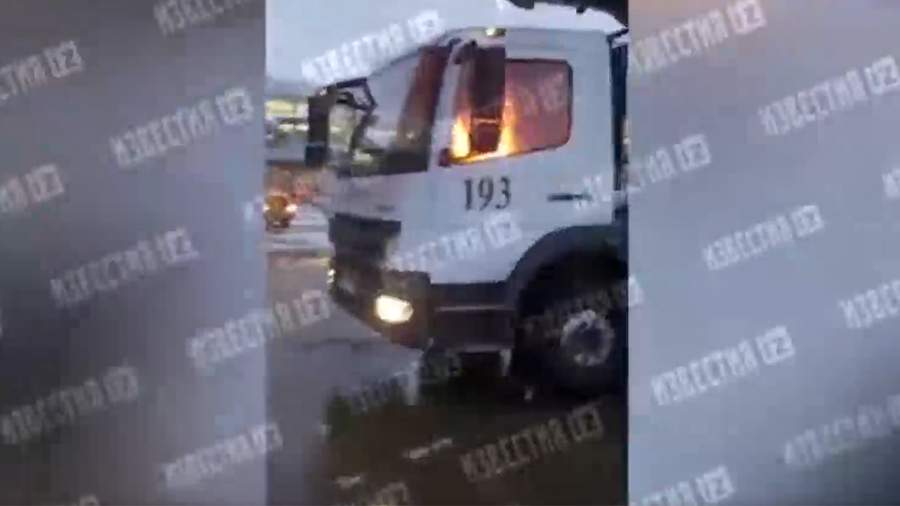 Ground services car caught fire at Sheremetyevo