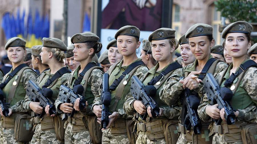 Ukrainians asked Zelensky to cancel the order on the military registration of women
