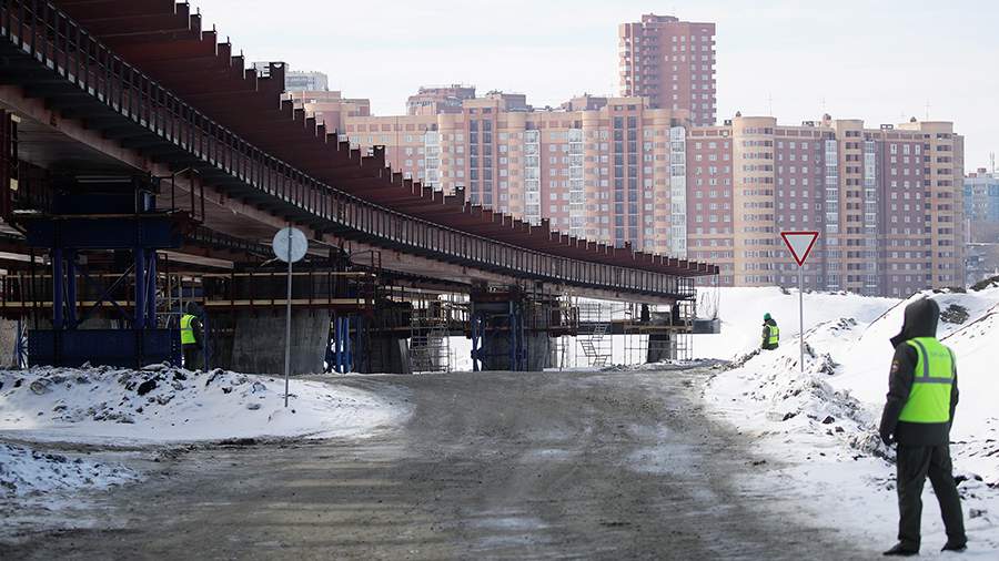 The government will allocate an additional 100 billion rubles to the regions for the development of roads