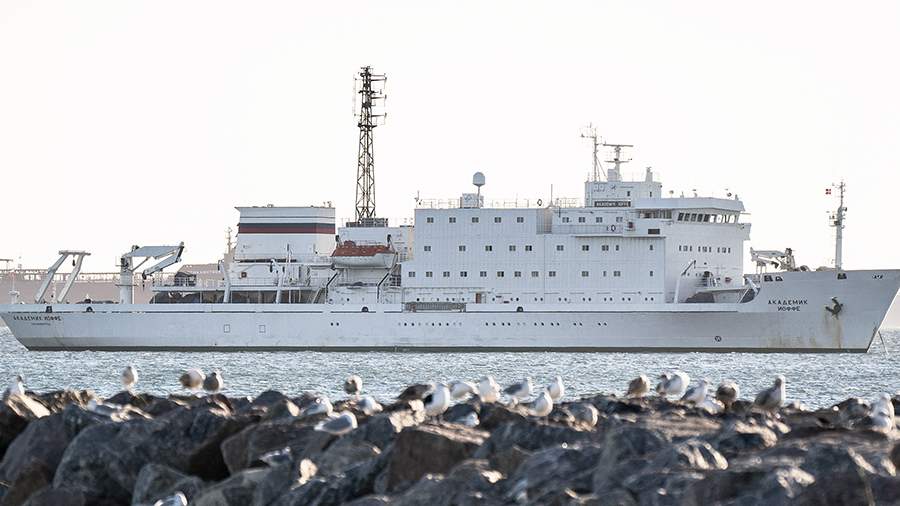 The vessel “Akademik Ioffe” sailed to the Russian Federation after the arrest was lifted in Denmark