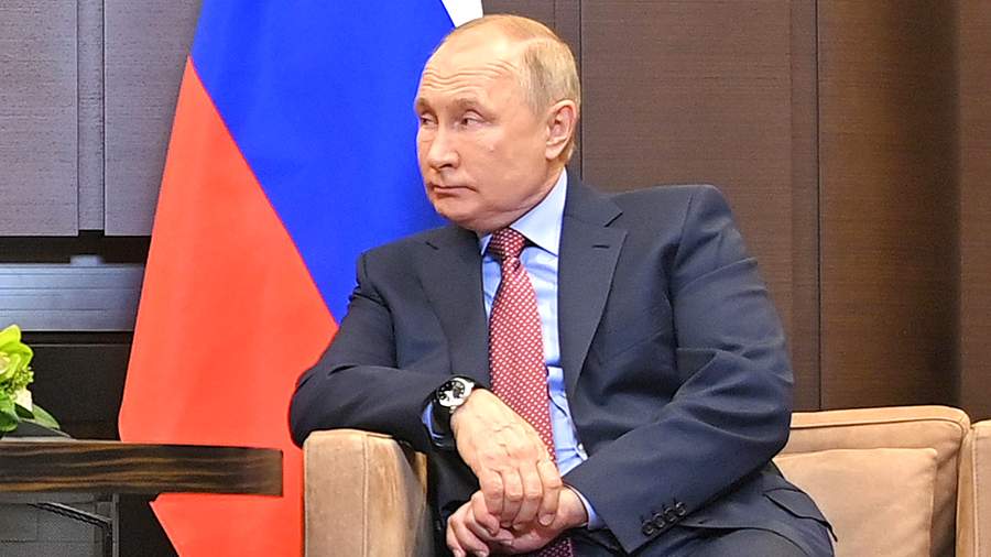 Following the talks between Putin and Mitsotakis, a number of documents were signed