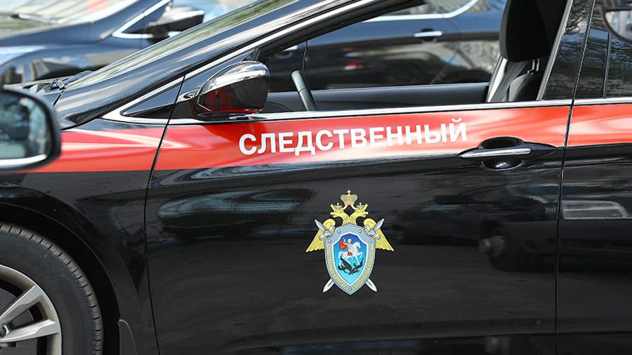 The bodies of a man and a woman were found in an apartment in the Moscow region