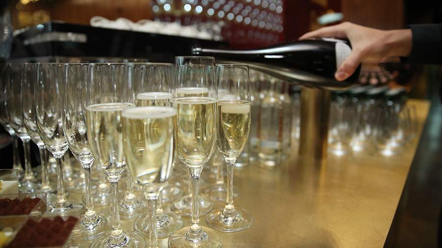 Russians will not go to restaurants on New Year’s