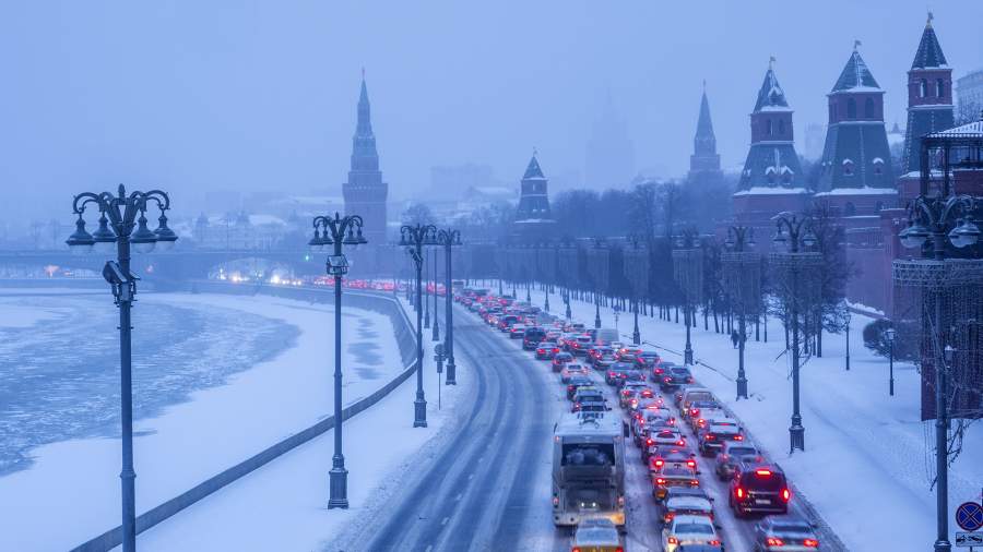 The most popular driver’s activities in New Year’s traffic jams have been named