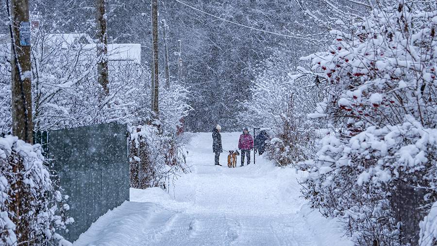 Lawyer warned summer residents about fines for uncleared snow