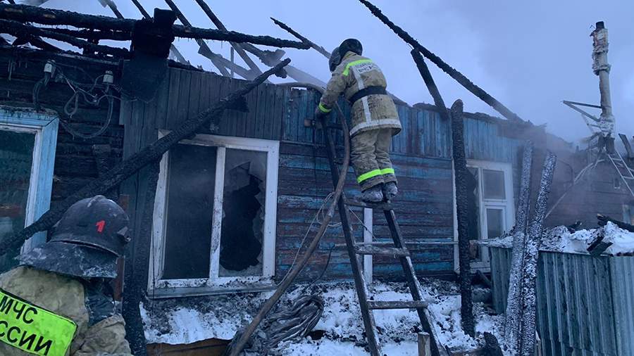 Three adults and one child died in two fires in Yakutia