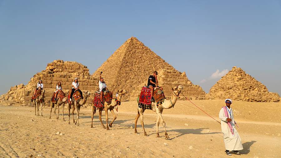 Египет начнет тестировать туристов на COVID-19 | Новости туризма | Известия  | 19.01.2022