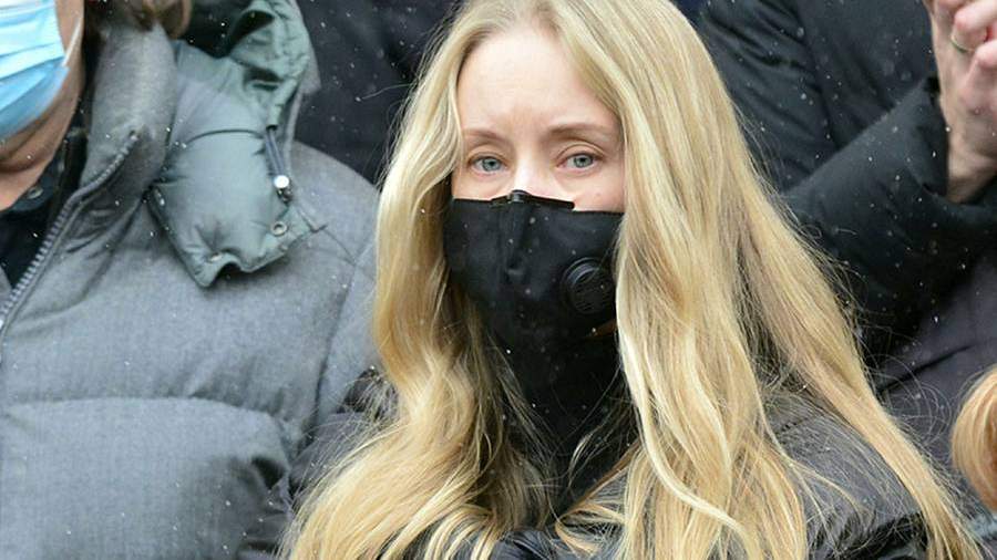 The source learned about the suspicions of the police in staging the robbery of the widow of Gradsky