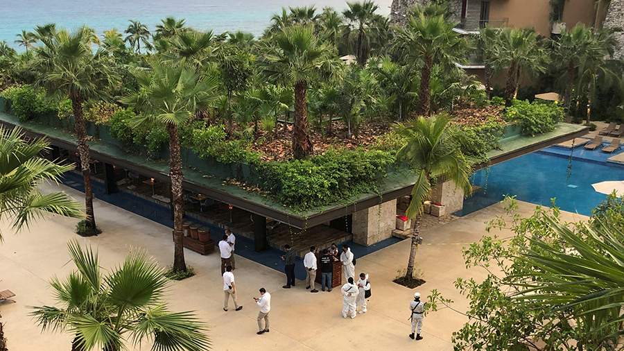 Two tourists killed in Mexican hotel shooting