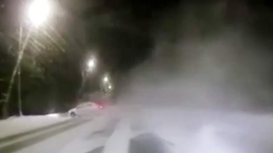 In the suburbs there was an accident with an already dead taxi driver at the wheel