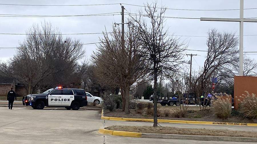 Texas synagogue hostage taker wants to talk to sister