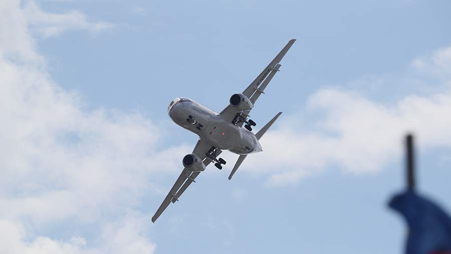 The plane en route from Moscow to Chelyabinsk urgently returned to the airport