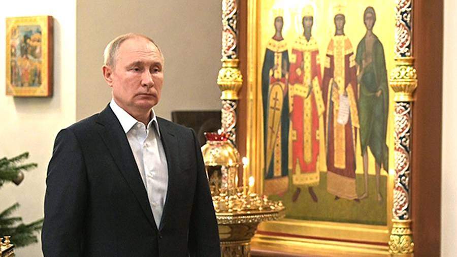 Putin attended church service on Christmas one due to covid restrictions