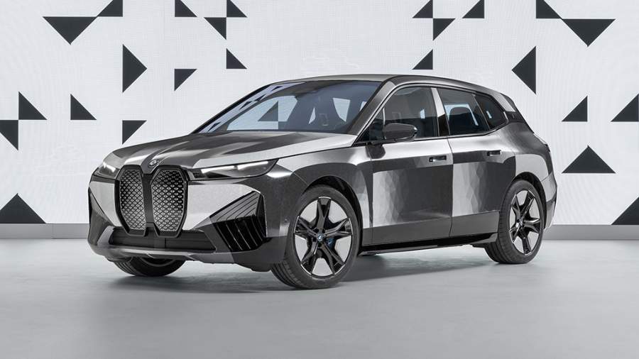 BMW unveils color-changing car