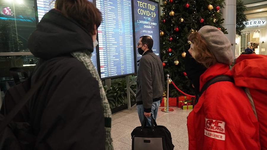 More than 60 flights were delayed or canceled at Moscow airports
