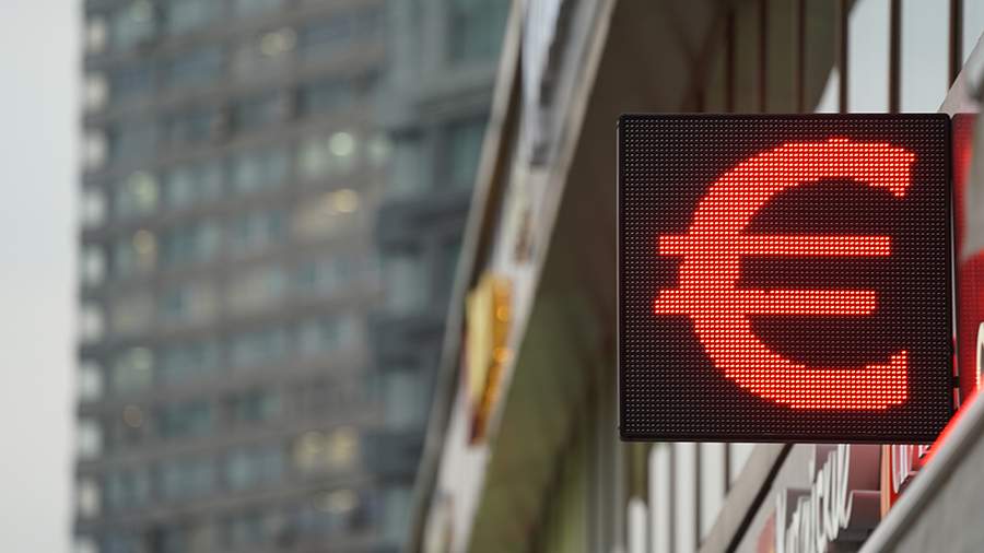 The euro rate rose above 86 rubles