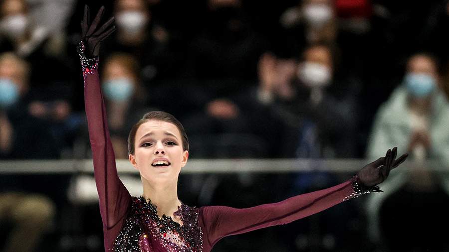 Shcherbakova explained her second place at the European Championships in figure skating Shcherbakova explained her second place at the European Championships in figure skating