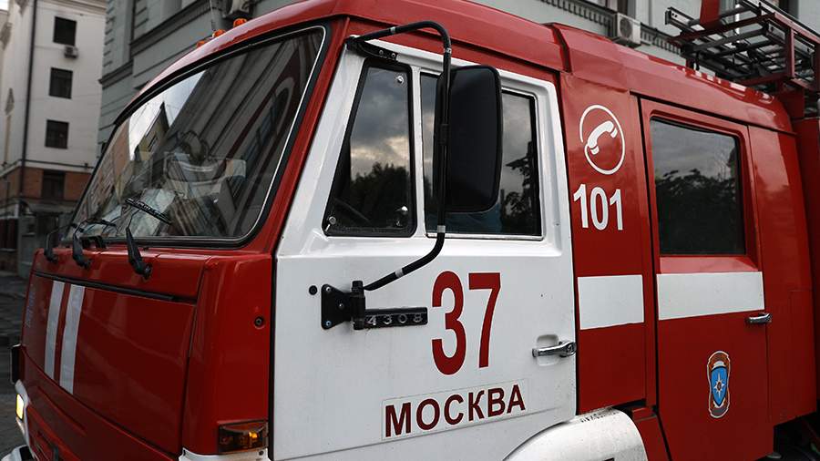 More than 500 people were evacuated from a hostel in Moscow due to a fire